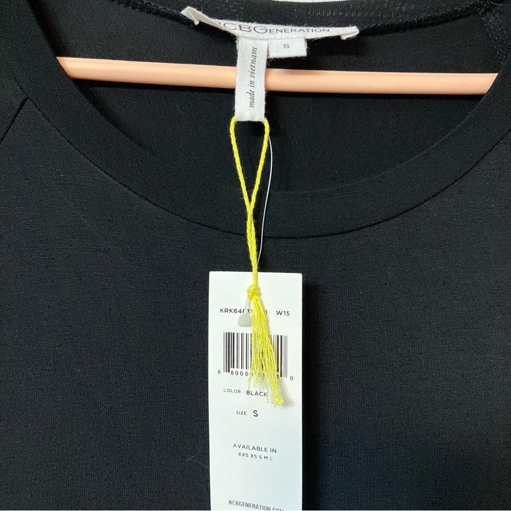 BCBGeneration Tunic Top - Picture 7 of 7